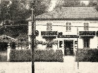 1926 ristorante Casale  corso Casale 241 con passerella propria sul canale Michelotti. Aperto nel 1926 fino al 1940.